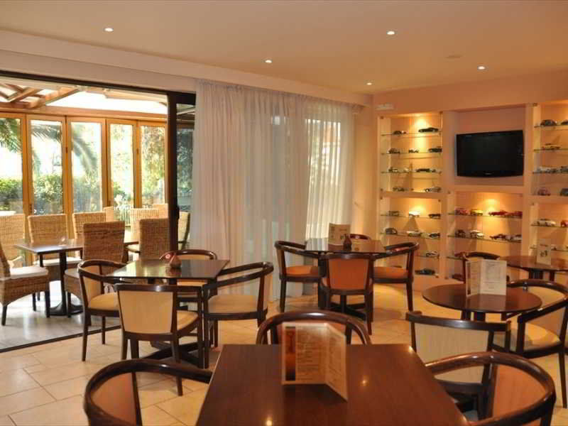 Otel Chris